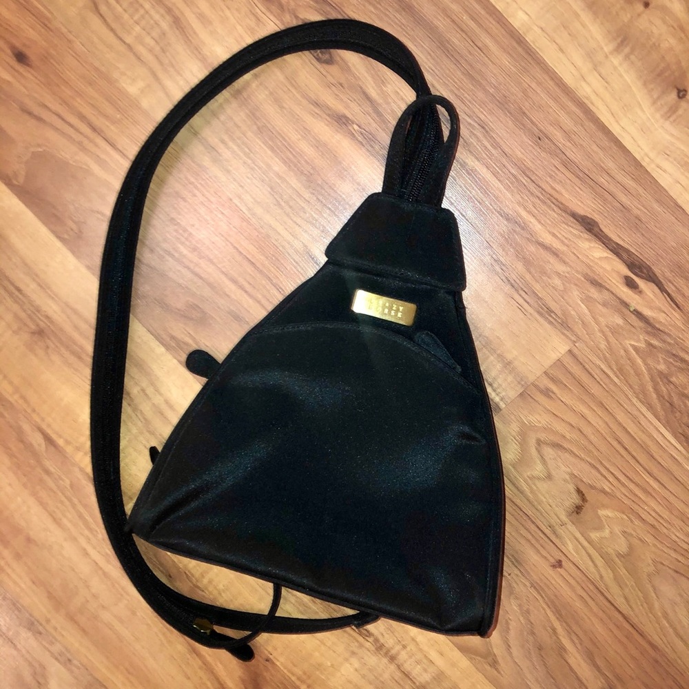 Crazy Horse Versatile Triangle Backpack